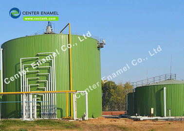3000000 gallons de réservoirs de stockage de liquide en acier boulonné avec des toits en alliage d'aluminium