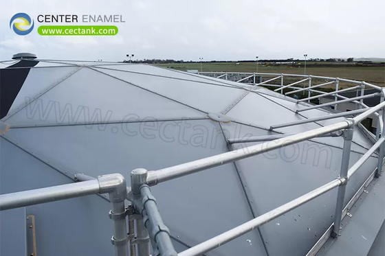 Toit géodésique en aluminium à tranche transparente pour les installations de traitement de l'eau pétrochimique