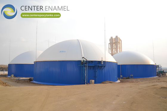 Toit à double membrane moderne dans les réservoirs de biogaz