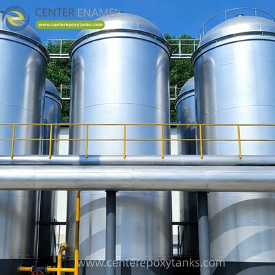 Un toit flottant externe pour le réservoir de stockage de carburant de l'aéroport: assure une pureté élevée du carburant et réduit les risques d'incendie volatil dans les installations de ravitaillement en carburant essentielles pour l'aviation