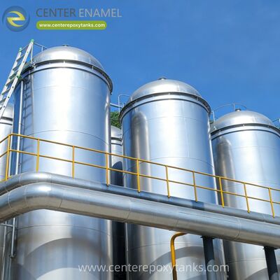 Toit flottant extérieur pour réservoir de stockage d'huile à double paroi: fonctionne en tandem avec le confinement secondaire pour assurer le plus haut niveau de protection contre les fuites et les vapeurs