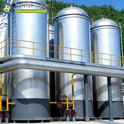 Toit flottant extérieur pour le réservoir de stockage de carburant de la station-service: réduit au minimum les émissions de composés organiques volatils et prévient la perte de produits hautement volatils