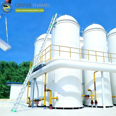 Toit flottant externe pour réservoir de stockage de carburant de raffinerie: conçu pour répondre aux normes strictes de contrôle et de sécurité des vapeurs requises dans les opérations de raffinage professionnelles