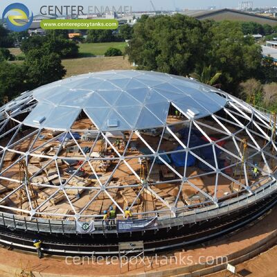 Toit en aluminium pour les réservoirs de stockage de pétrole en acier inoxydable soudés: réduit considérablement les pertes de produits et fournit un couvercle sans entretien pour le stockage à grande échelle