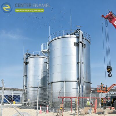 Toit flottant extérieur pour réservoir de stockage de carburant à double paroi: complète le confinement secondaire avec une suppression supérieure de la vapeur